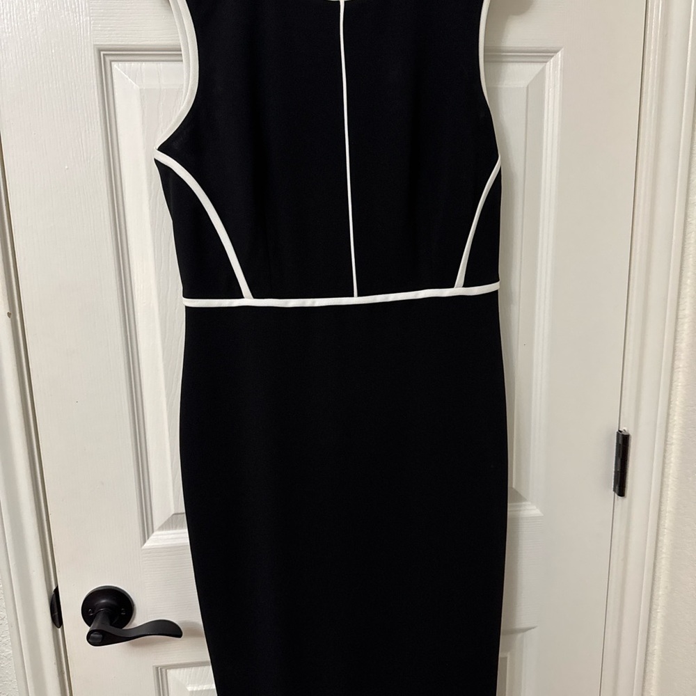 Calvin Klein Black and White Sheath Midi Dress Mock Neck Sleeveless